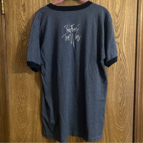 EUC Pink Floyd Shirt Mens L Short Sleeve The Wall Crew Neck Ringer Blue - Picture 2 of 7